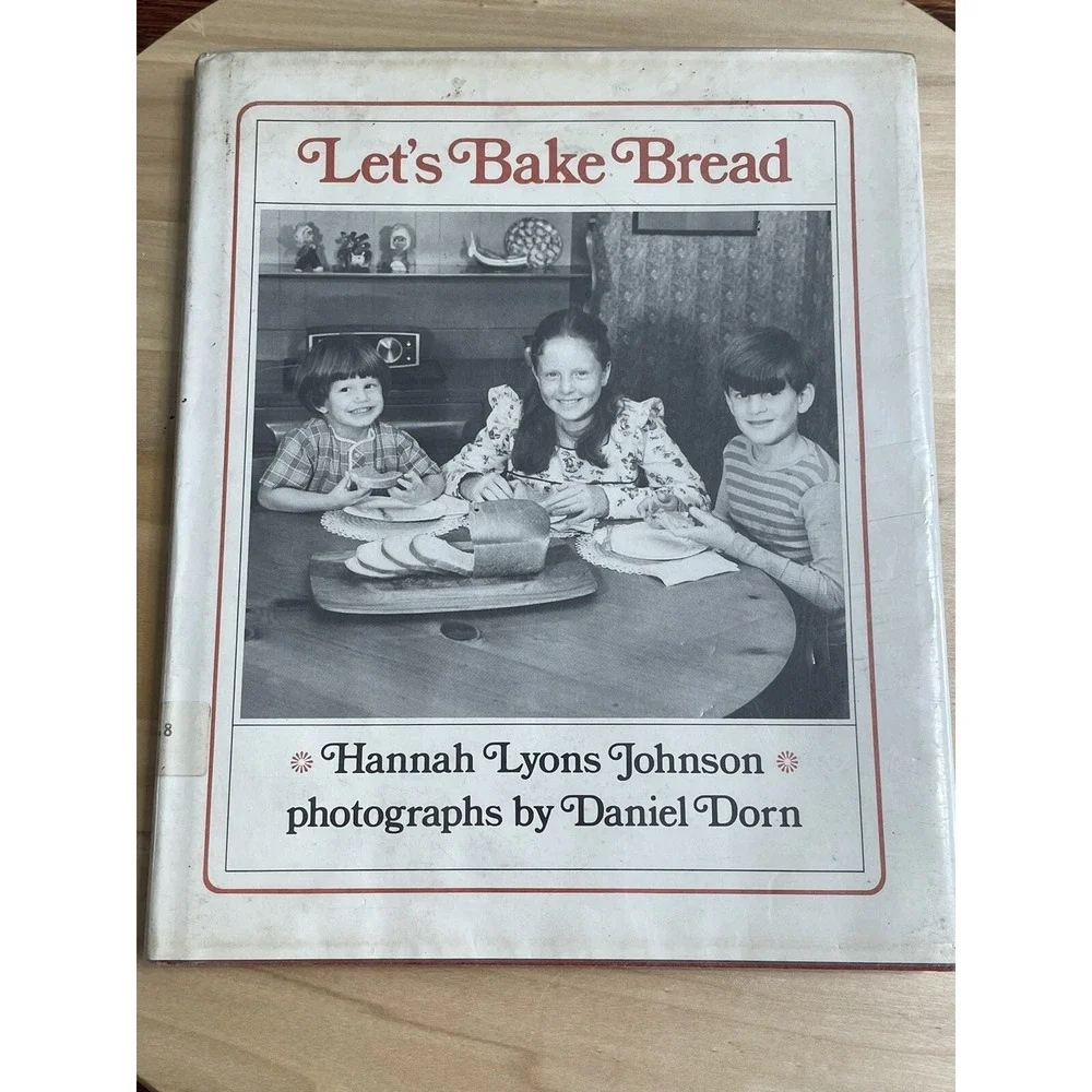 Let's Bake Bread‎ Recipe Book by Hannah Lyons Johnson Vintage 1973 Fast Shipping